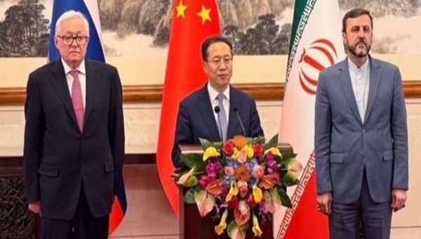 ইরান, রাশিয়া ও চীনের জ্যেষ্ঠ কর্মকর্তাদের অংশগ্রহণে তেহরানে এক ত্রিপাক্ষিক বৈঠক অনুষ্ঠিত