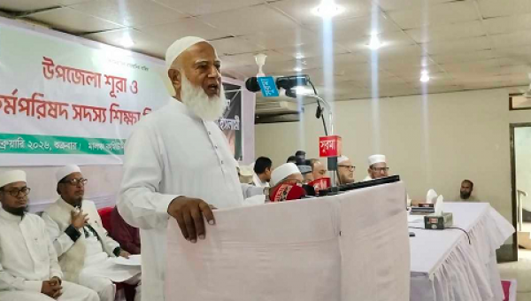 নির্বাচনে নিজেদের হক কেড়ে নেওয়ার দাবী জামায়াত আমিরের