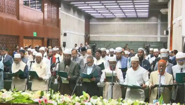 জাতীয় সংসদ সদস্য হিসেবে জামায়াতে ইসলামীর নির্বাচিত সংসদ সদস্যদের শপথ গ্রহণ